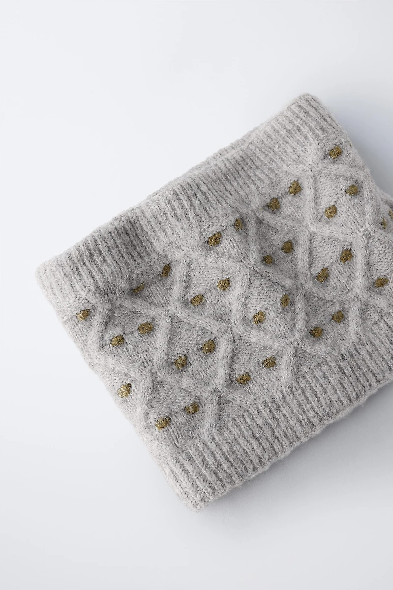 POLKA DOT KNIT NECK WARMER