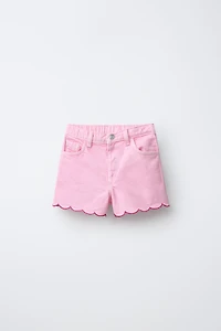 WAVE HEM MOM FIT TWILL SHORTS
