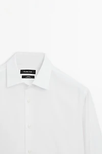 Slim fit 100% cotton poplin shirt