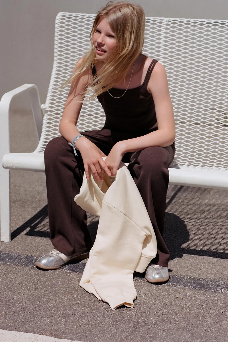 RIBBED TOP AND STRAIGHT PANTS SET