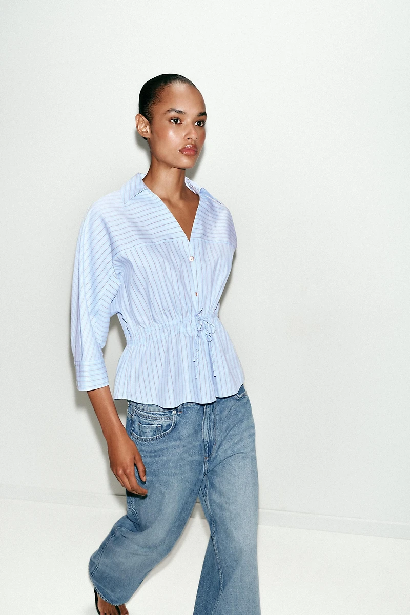 CHEMISE À RAYURES AVEC LACETS