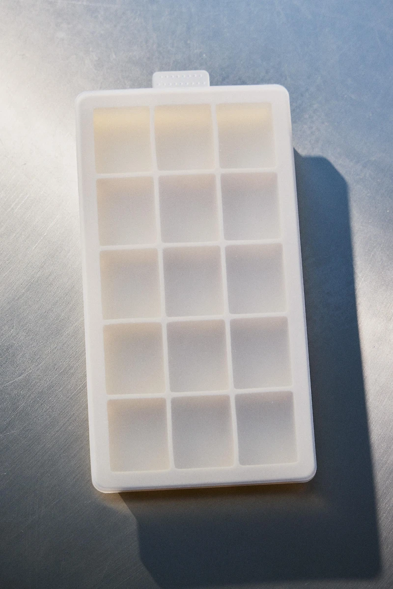15-CUBE SILICONE ICE TRAY