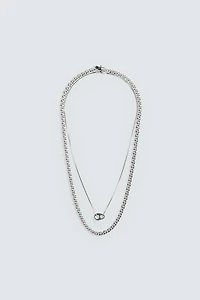 LOT DE 2 COLLIERS EN MATIÈRES VARIÉES