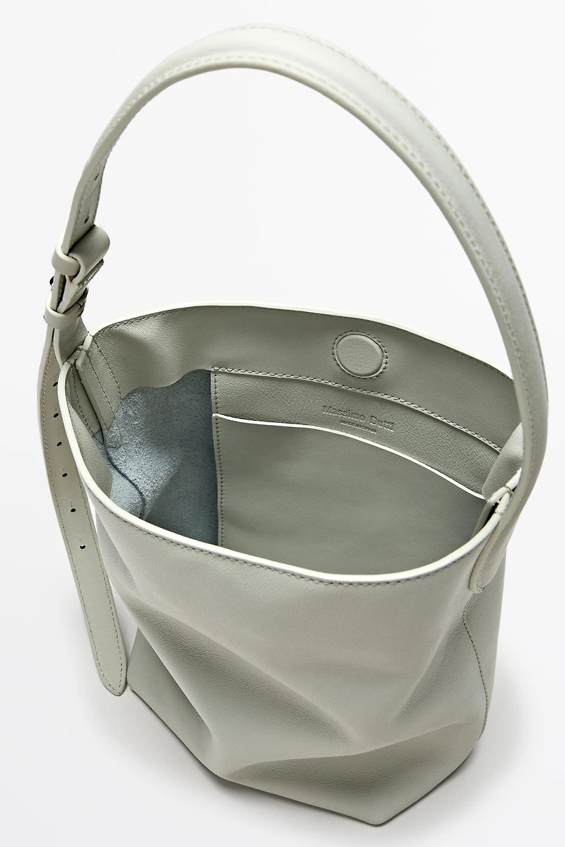Mini sac seau en cuir nappa