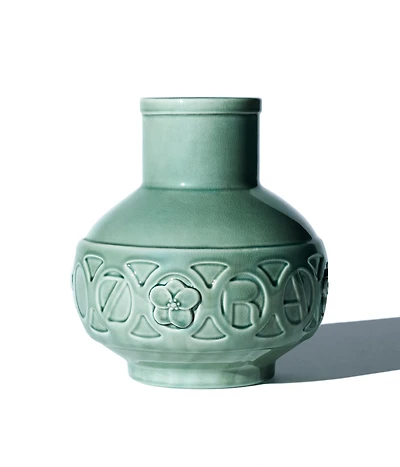 LESLIE ZHANG CERAMIC VASE