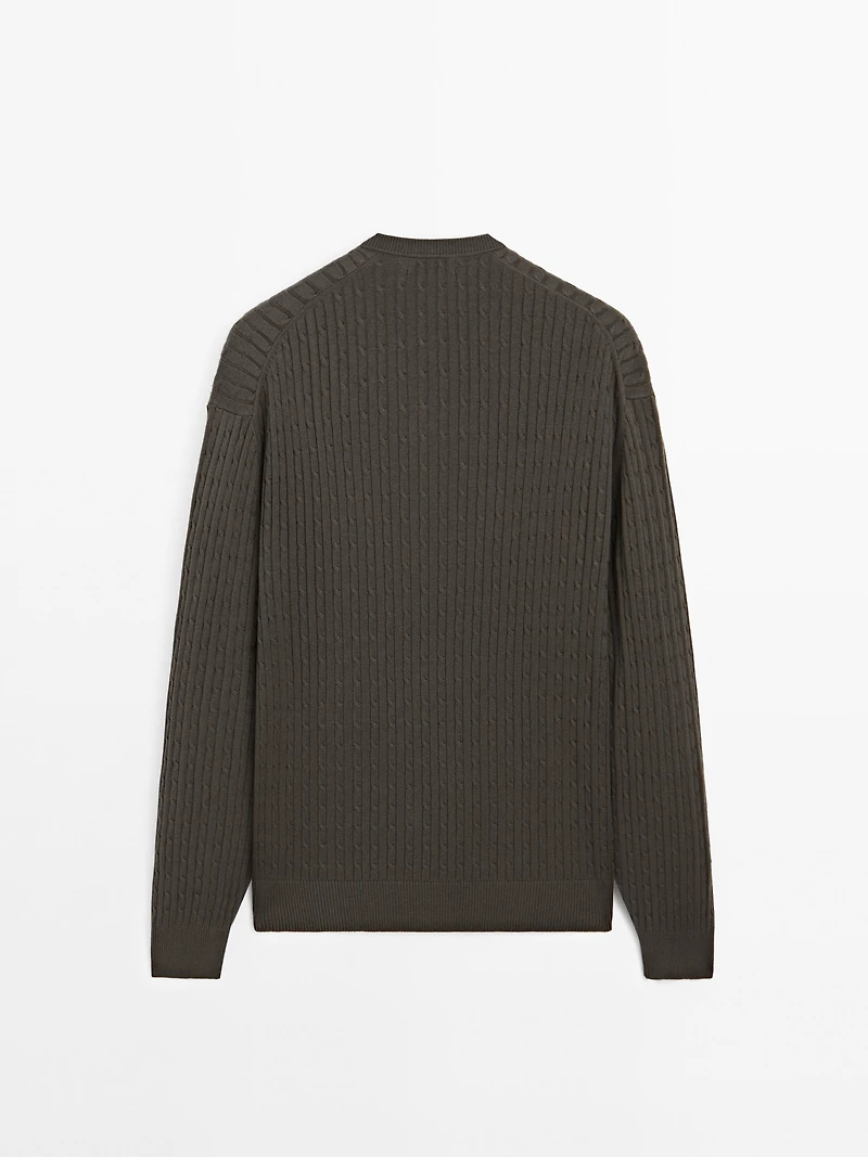 Pull tressé en coton mélangé