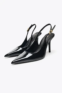 METAL BUCKLE HEELS