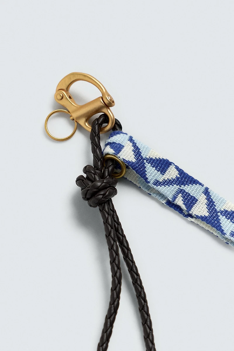 COMBINATION KEYCHAIN AARON LEVINE X ZARA