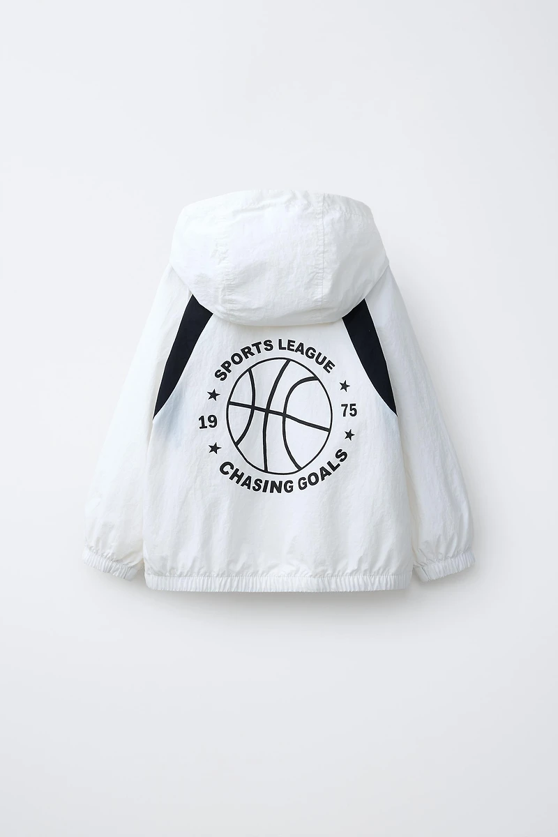 LIGHTWEIGHT TEXT RAINCOAT