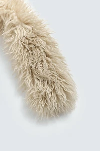 FAUX FUR SCARF HARRY LAMBERT FOR ZARA X DISNEY