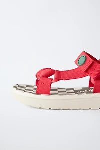 SPORT SANDALS