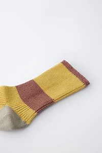 CHAUSSETTES LONGUES À RAYURES