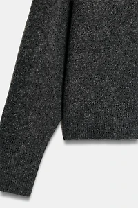SOFT FEEL KNIT JUMPER