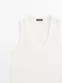 T-shirt col V en coton mercerisé