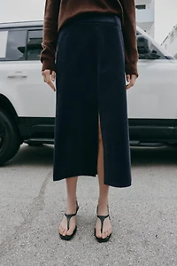 STRAIGHT CORDUROY MIDI SKIRT