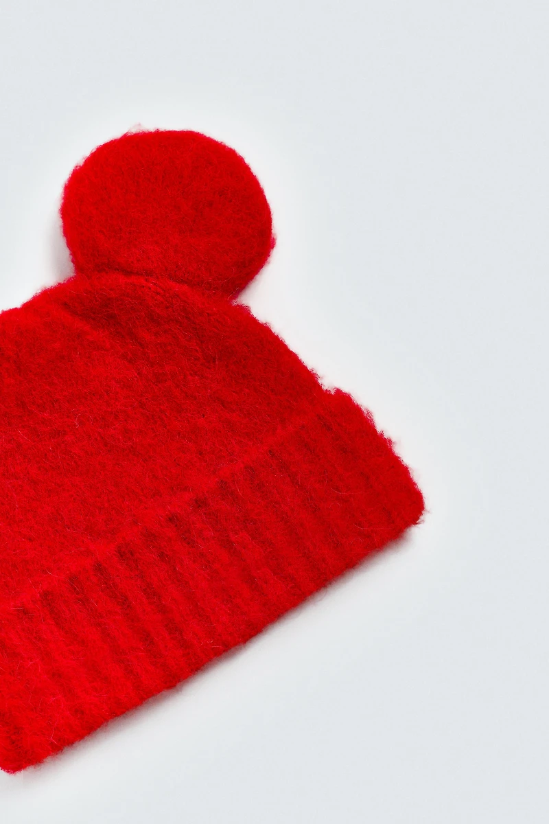 BONNET EN MAILLE OREILLES MICKEY MOUSE HARRY LAMBERT FOR ZARA X DISNEY