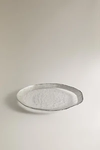 EMBOSSED GLASS DESSERT PLATE WITH SILVER RIM