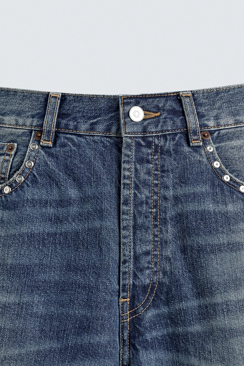 STUDDED LOOSE FIT JEANS