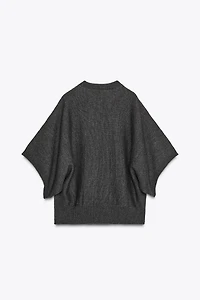 WIDE SLEEVE KNIT SWEATER