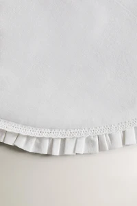 ROUND PLACEMAT WITH RUFFLE