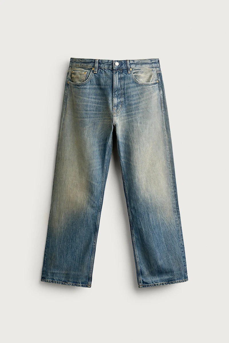 LOOSE FIT JEANS