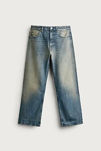 LOOSE FIT JEANS