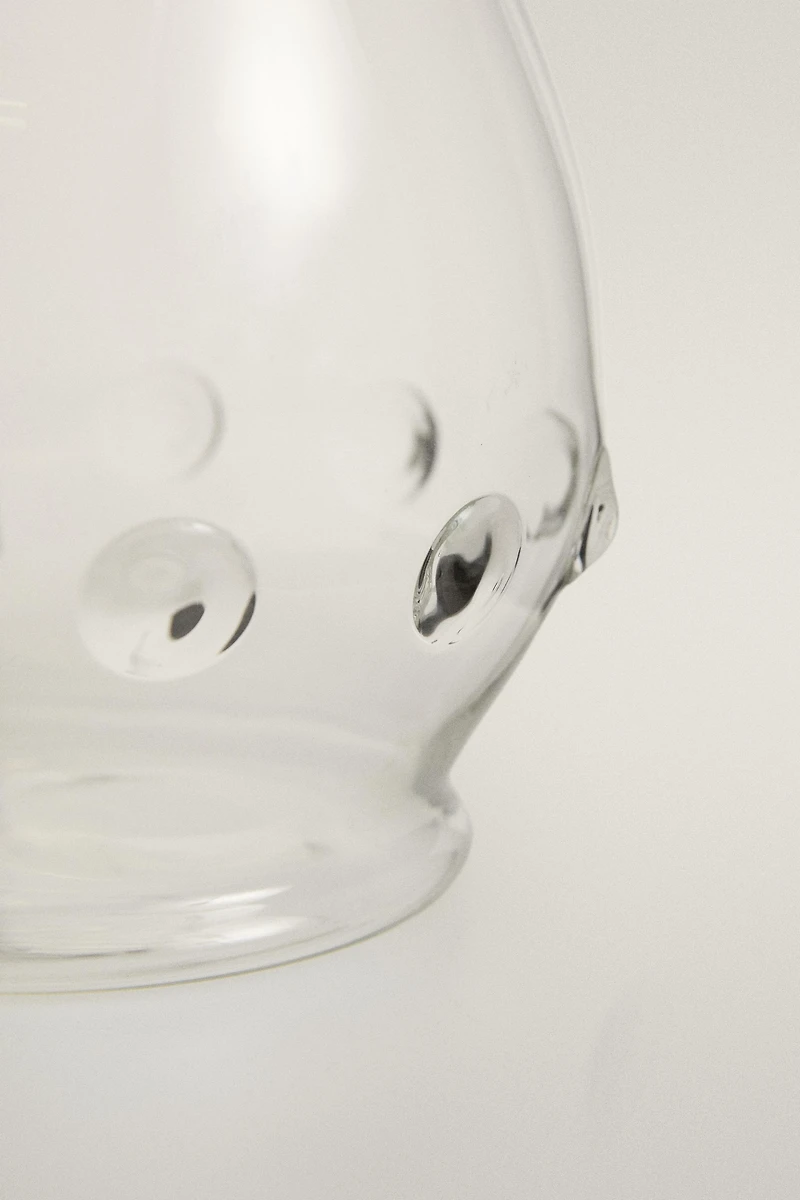 BOROSILICATE PITCHER WITH DOTS