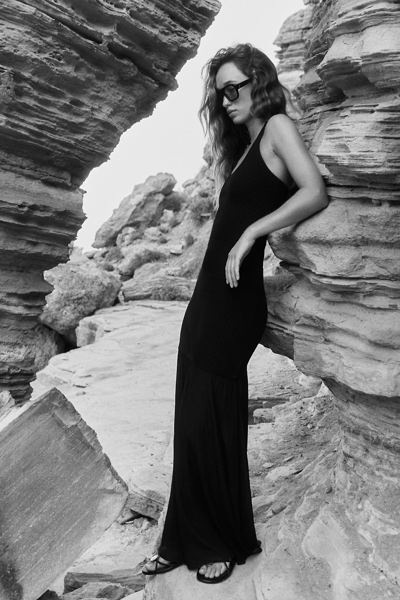ROBE HALTER EN MAILLE BIMATIÈRE
