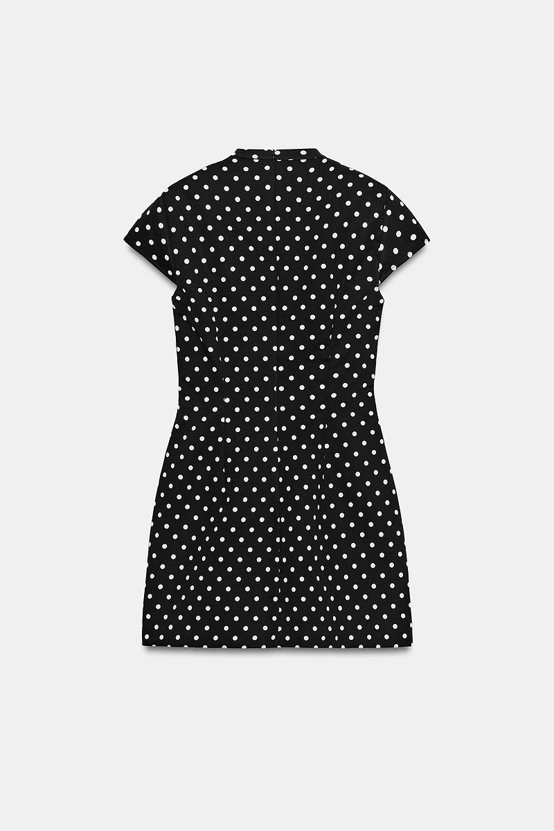 ROBE COURTE À NŒUD ET POIS