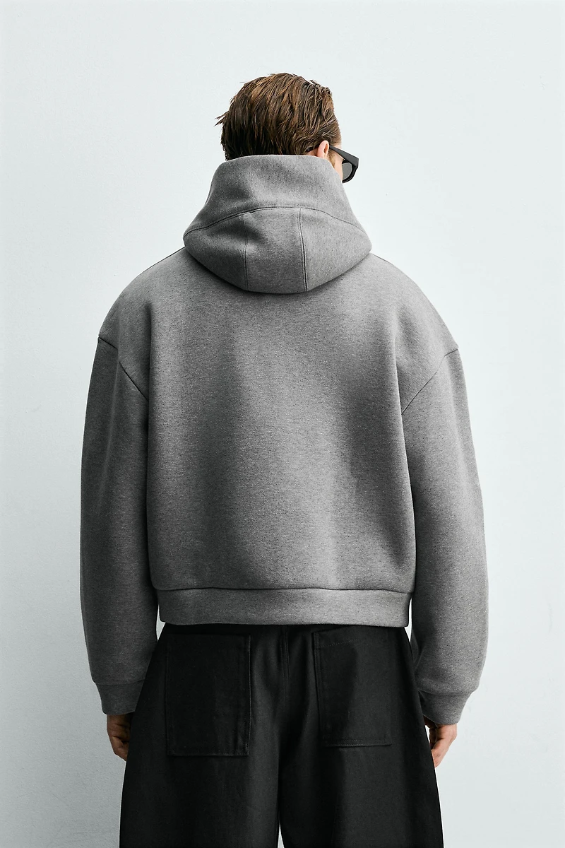 COMPACT BOXY FIT HOODIE SWEATSHIRT