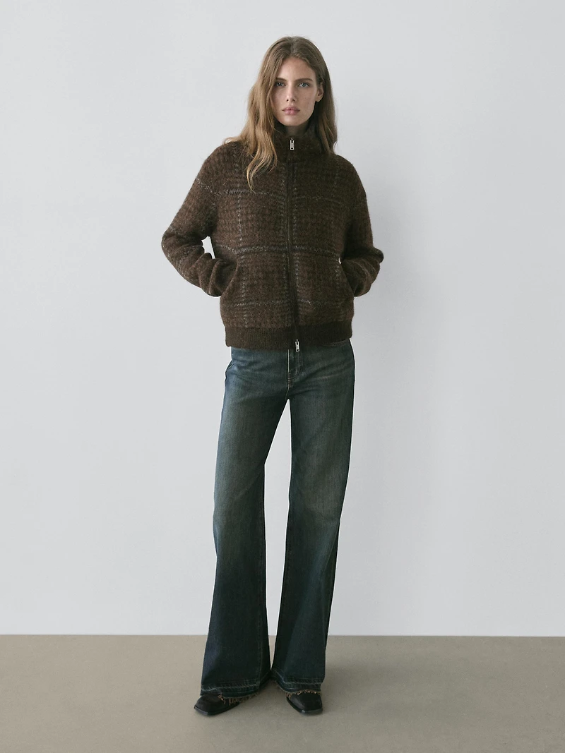 Mid-rise bell bottom jeans