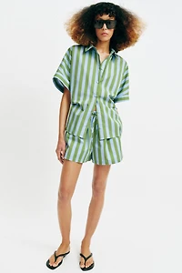 SHORT À RAYURES