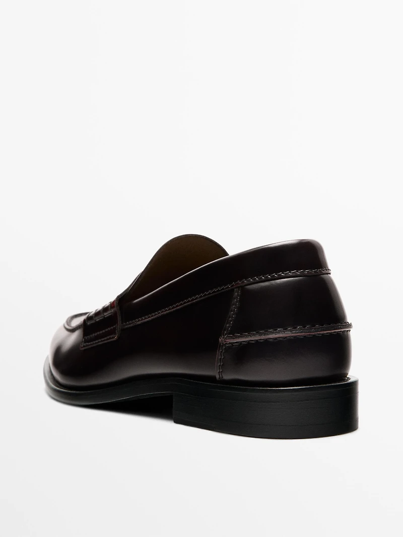 Mocassins cuir patte décorative