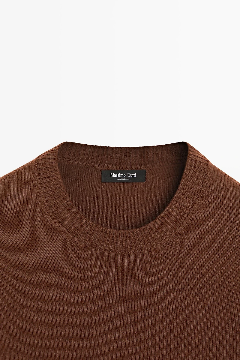 Knit cotton and wool sweater with crew neck