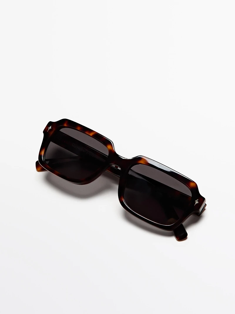 Rectangular sunglasses