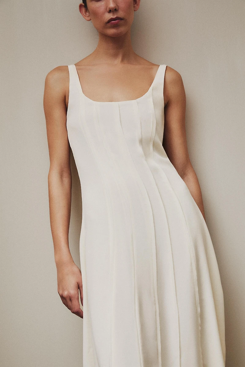 SILK CREPE NIGHTGOWN