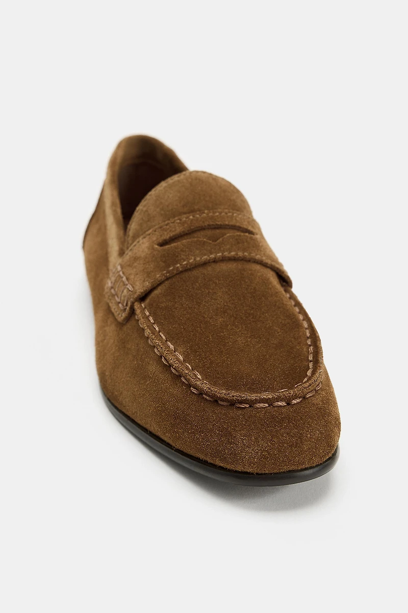FLAT SUEDE LOAFERS