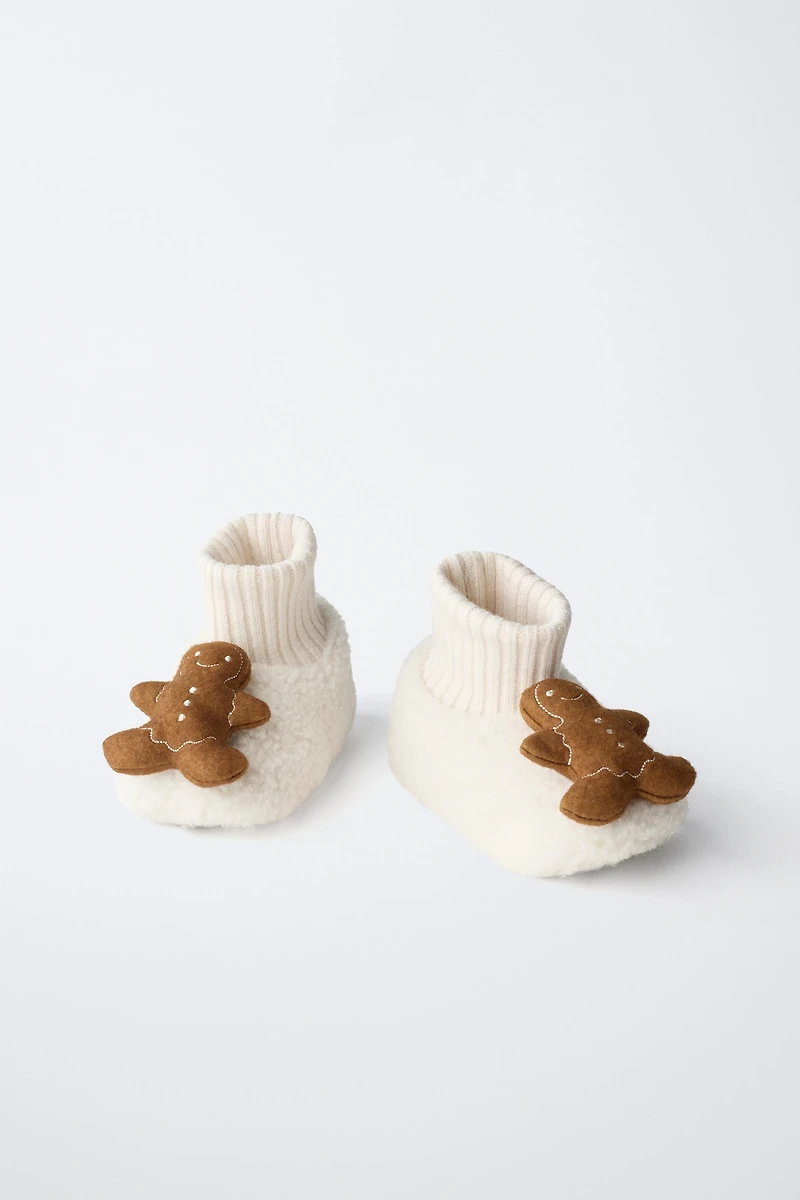 GINGERBREAD SLIPPERS