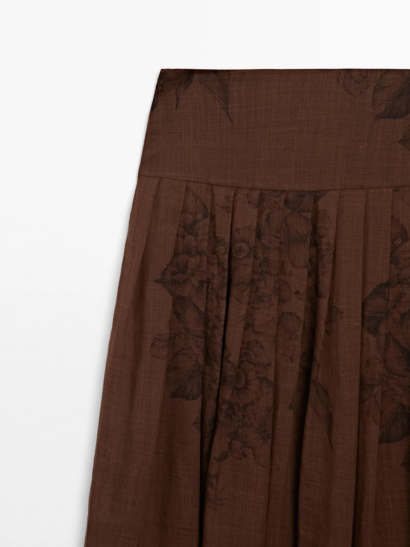 Flared floral print midi skirt