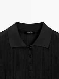 100% cotton polo shirt with ribbed detail