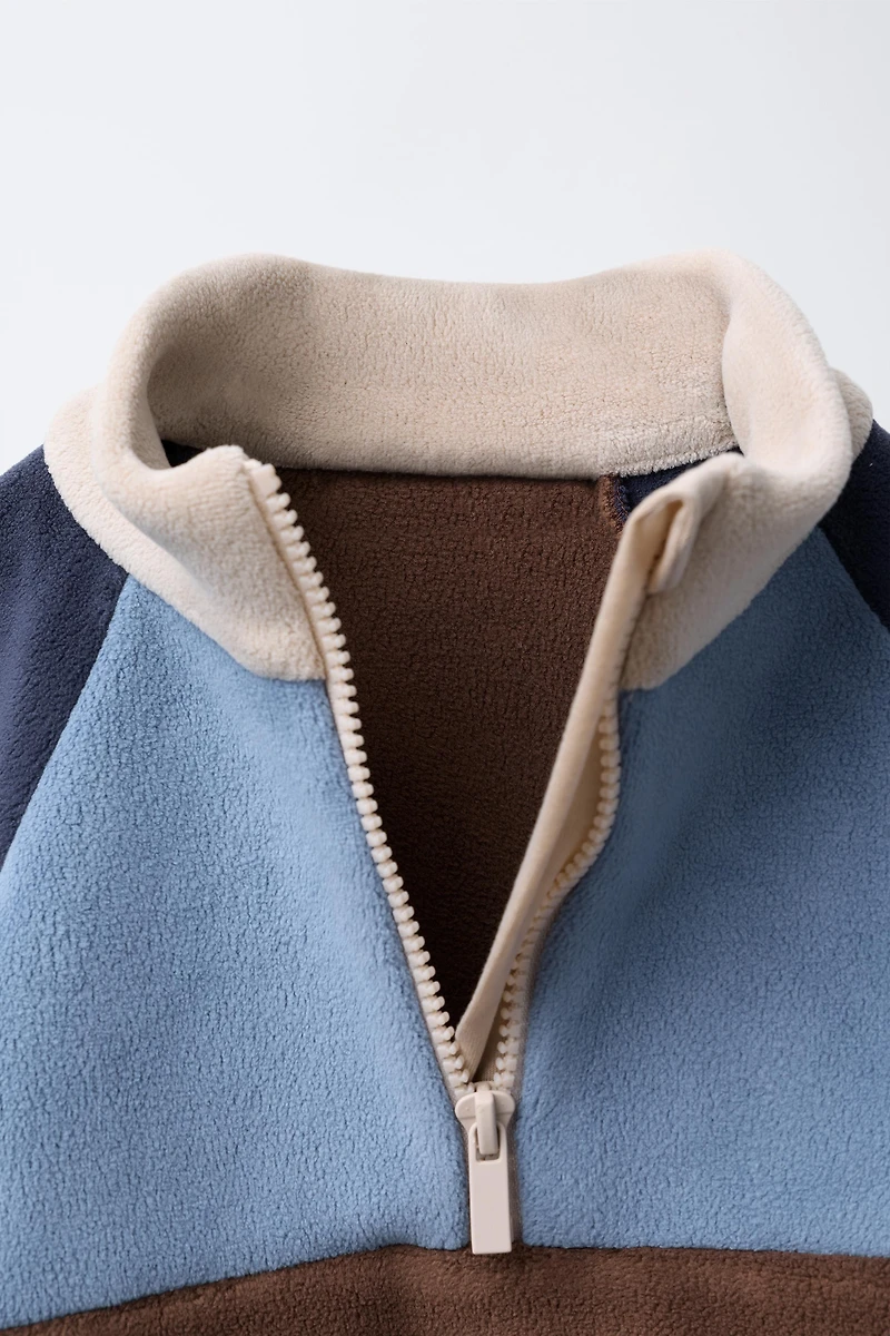 COLOR BLOCK LABEL POLAR FLEECE SWEATSHIRT
