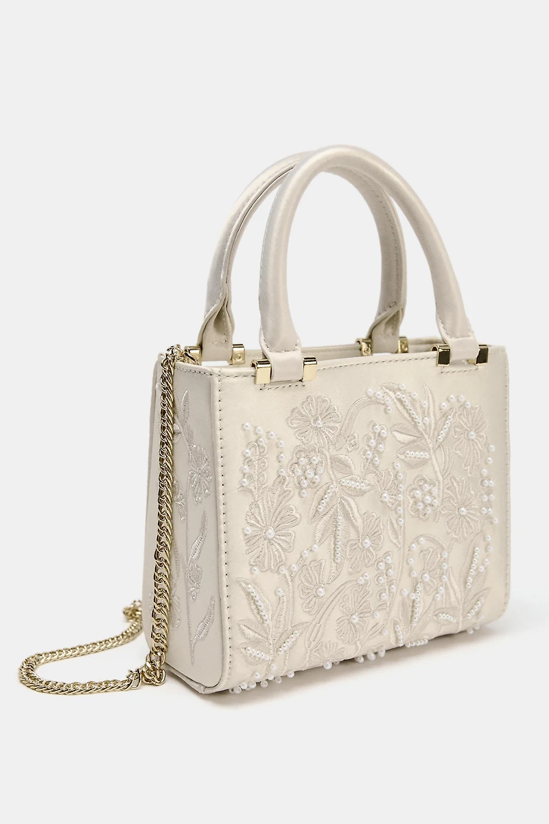 SATIN EFFECT PEARL BAG