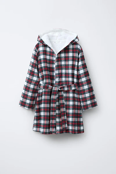 PLAID FLANNEL ROBE