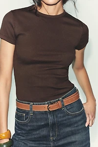 RIBBED SHORT SLEEVE T-SHIRT
