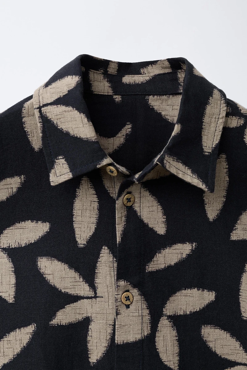 LEAF PRINT SHIRT