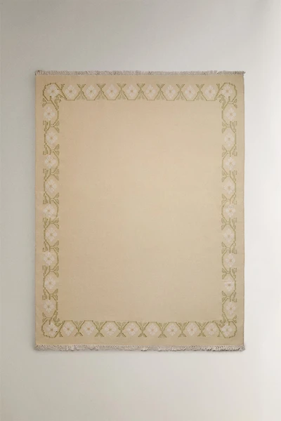 JACQUARD FLORAL AREA RUG