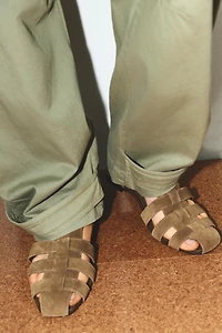 SPLIT SUEDE FISHERMAN SANDALS