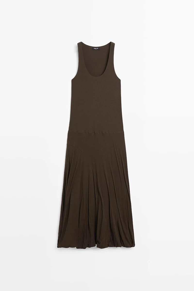 Midi dress with puffed detail