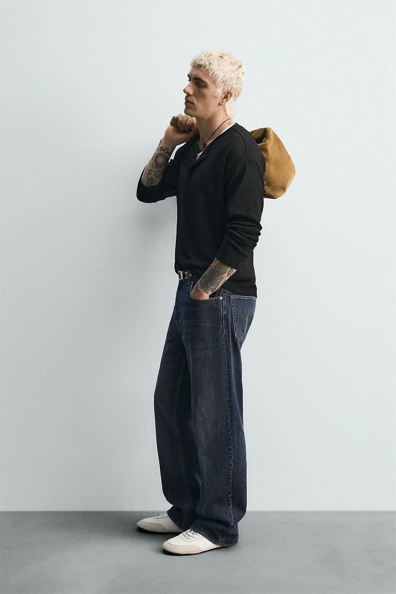 BUTTON NECK KNIT T-SHIRT