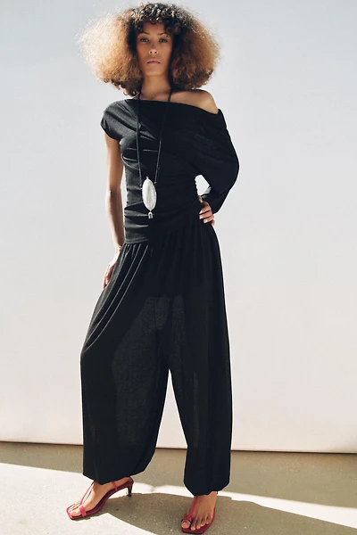 FLOWY ASYMMETRIC TOP